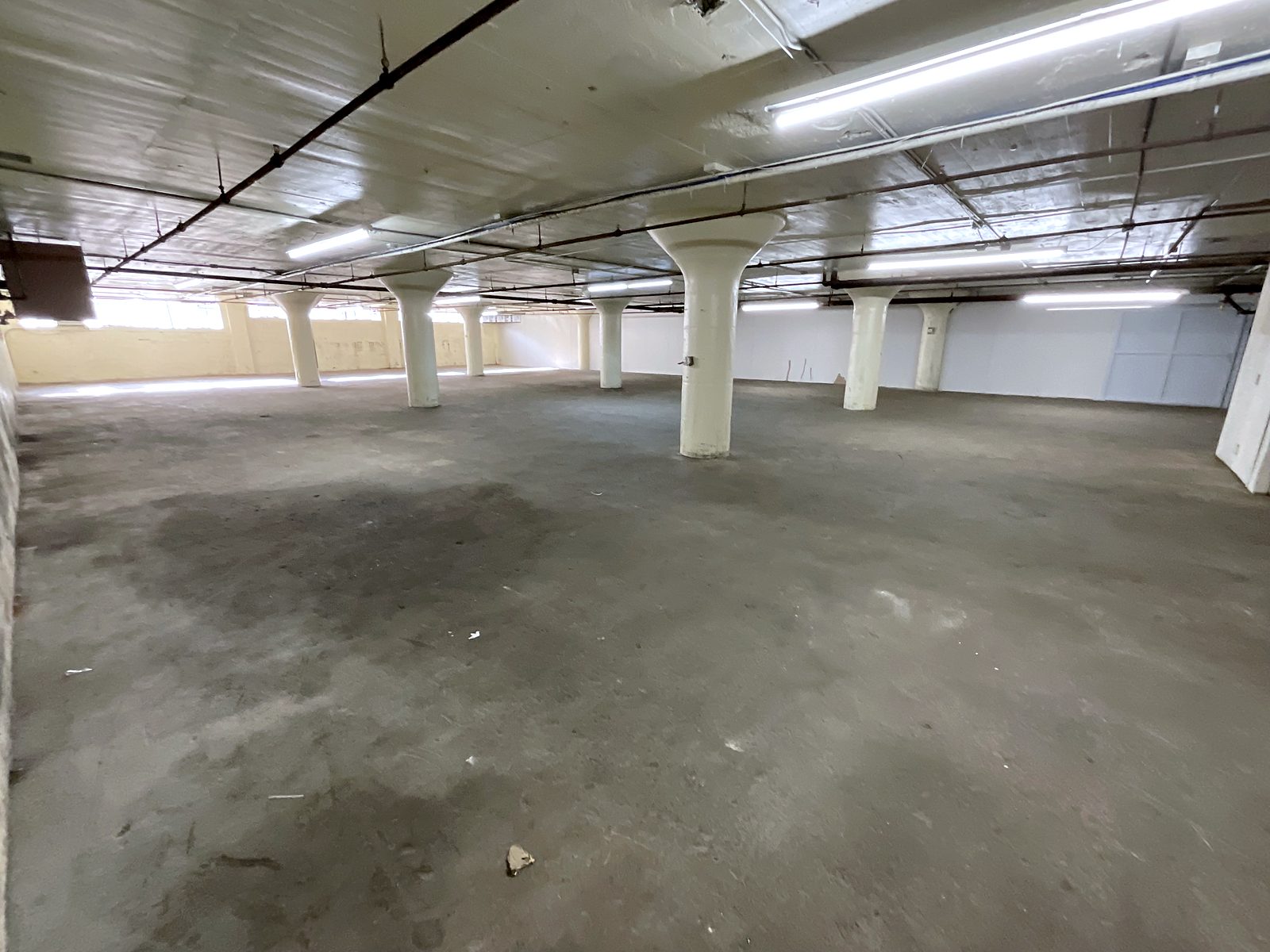 Warehouse 1 interior — 6,000 SF, 14' clear height, Passaic NJ