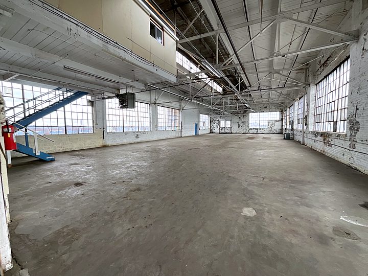 Warehouse 11 interior — 7,000 SF warehouse for lease in Passaic, NJ, 24' clear height