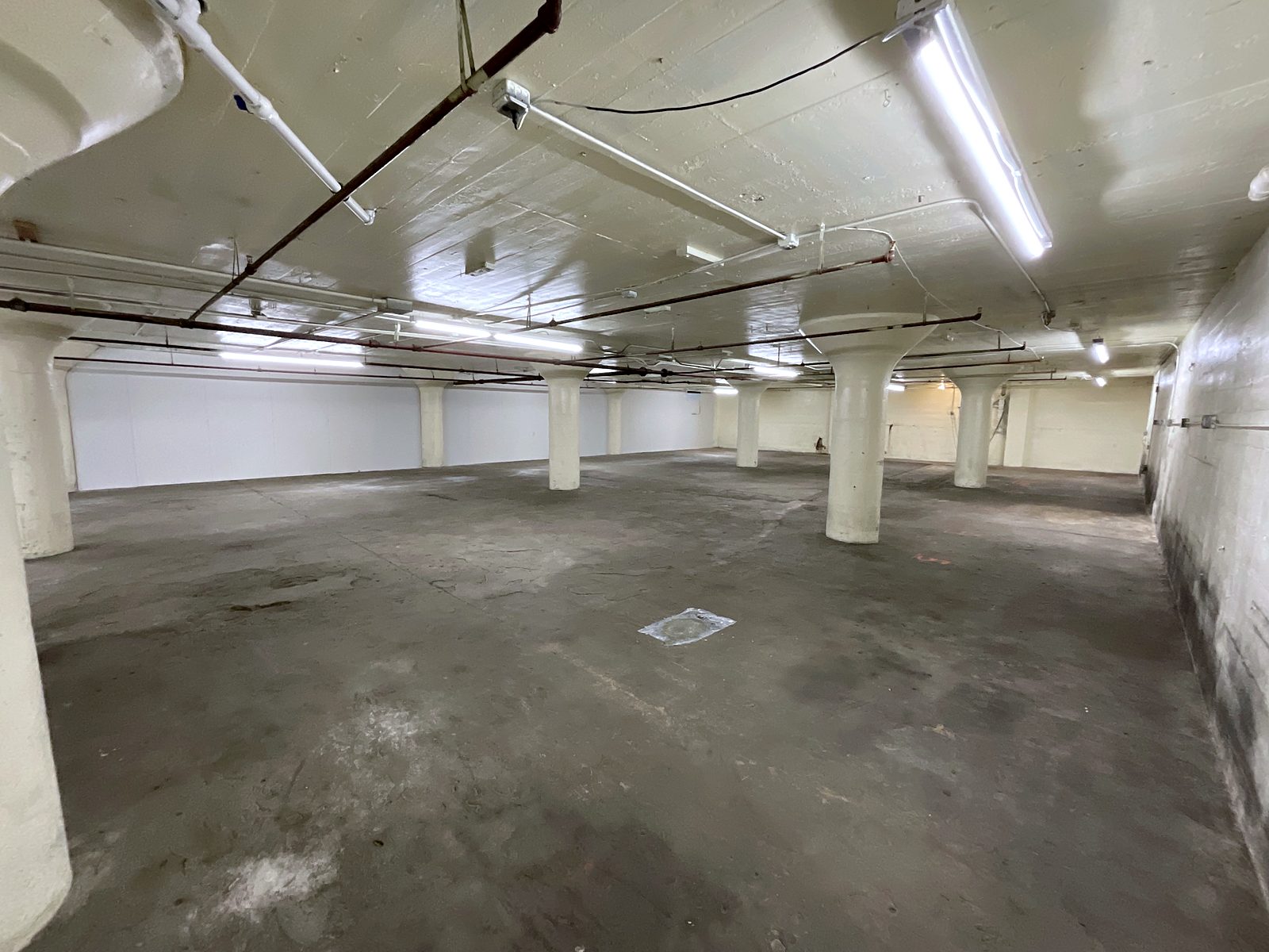 Warehouse 2 interior — 5,000 SF, 14' clear height, Passaic NJ